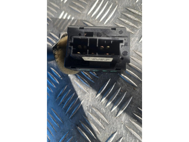 Ручка стеклоочистителей 6239G6 Peugeot 306