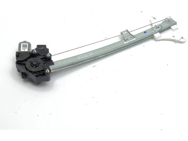 Zpětné zrcátko Hyundai i20 (BC3 BI3) 2023 82460Q0010, DC1272E10NC