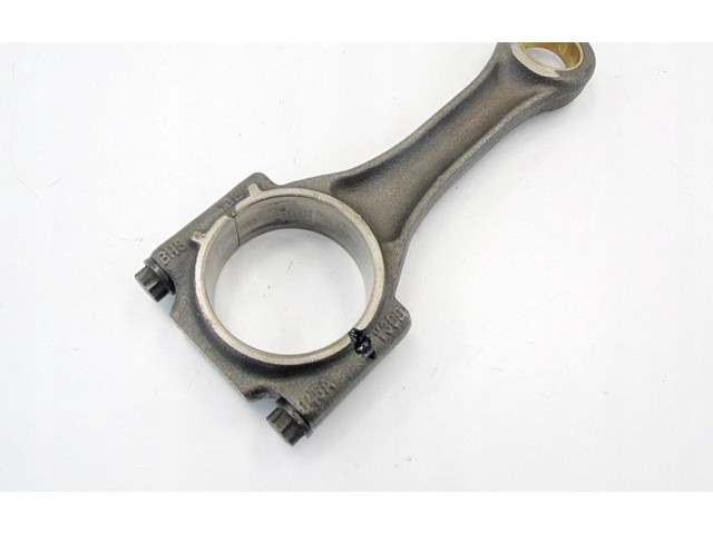 Шатун 045A Audi A3 S3 A3 Sportback 8P