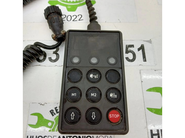 Другие включатели / ручки/ переключатели