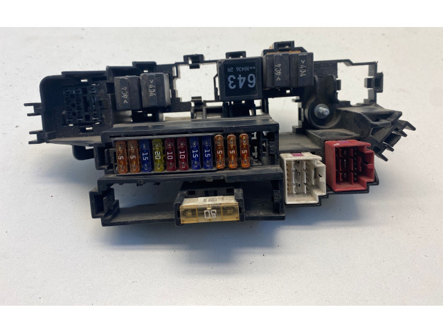 Pojistková skříňka 8K1937503 Audi A4 S4 B8 8K 2009