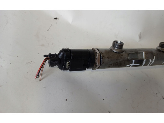 Vstřikovací lišta A6400702395 Mercedes-Benz B W245