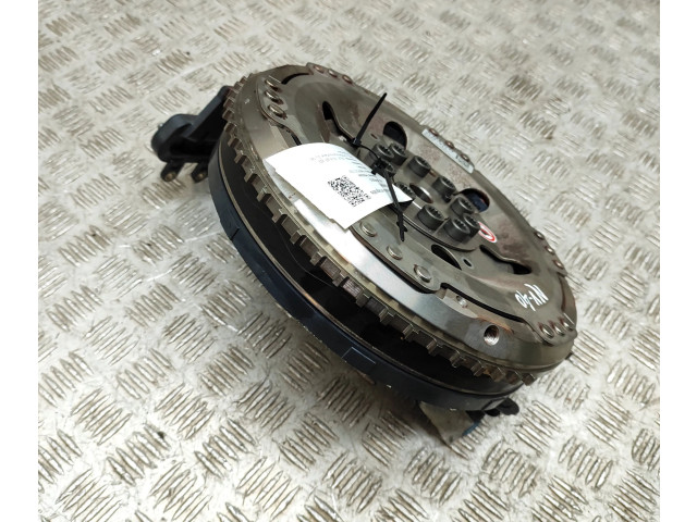 Генератор 31491811 Volvo V60