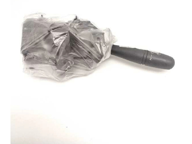 Ручка стеклоочистителей    Renault Trafic I