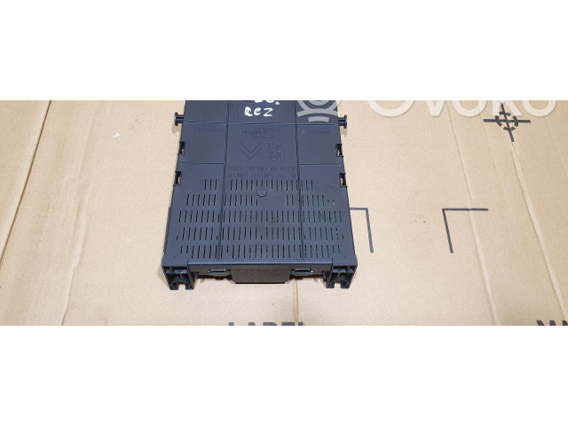 Pojistková skříňka 281197595 Peugeot RCZ 2014