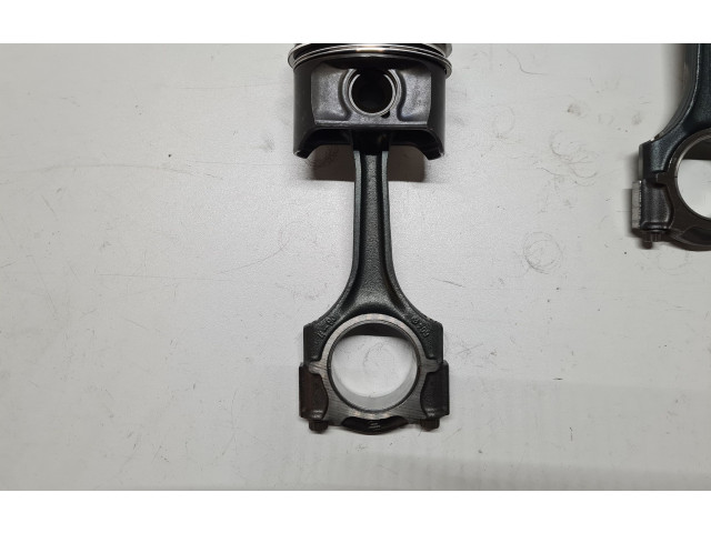  Поршень с шатуном OM606 87L32, OM606  Mercedes-Benz E W210  