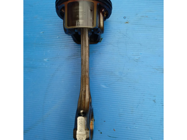 Píst Toyota Auris E180 pro benzínový motor 1.6