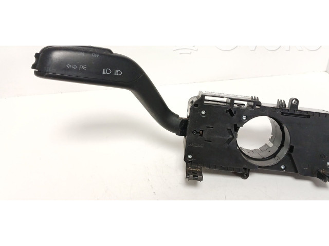 Ручка стеклоочистителей 7H0953503DC   Seat Ibiza IV (6J,6P)