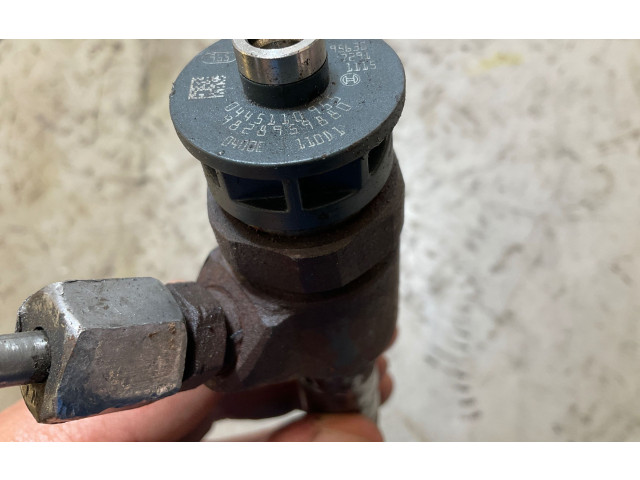 Форсунка 0445110955, 9828959880    Peugeot Partner III  DV5RD 