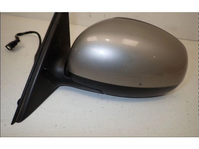 Зеркало электрическое Skoda Fabia Mk2 (5J) 2007 - 2014 года