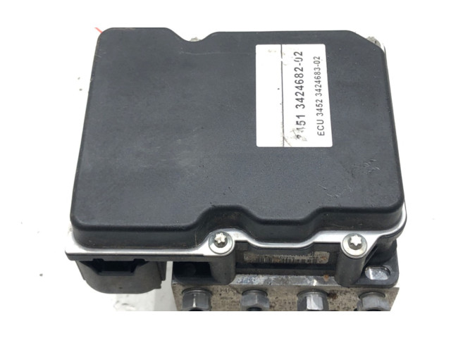 Блок АБС    BMW  X3 E83  2003 - 2010 года