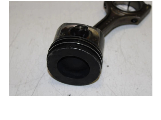 Поршень с шатуном Mini One - Cooper Coupe R56