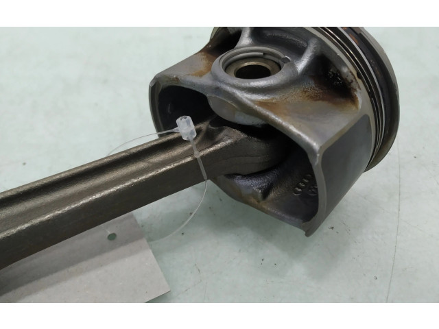 Píst 04EBD   Seat Arona    DKR 