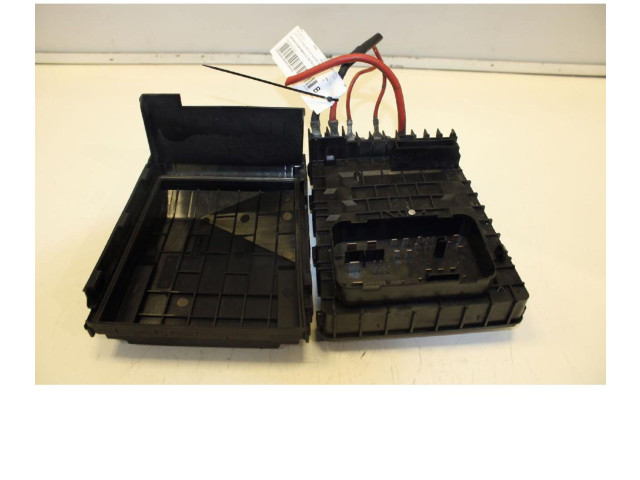 Блок предохранителей    Skoda Yeti (5L)    