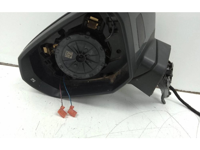 Зеркало электрическое Audi Q3 F3 2018 - года