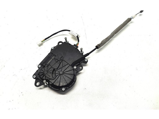 Zámek zadních dveří 737400610 BMW X1 F48 F49 2017