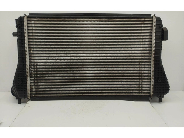 Интеркулер  1K0145803S   Skoda Octavia Mk2 (1Z) 