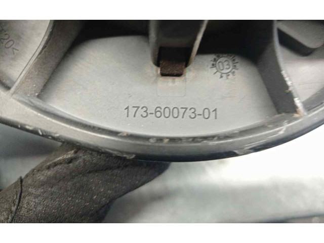 Вентилятор печки 1736007301, 7415086G10 Suzuki Ignis