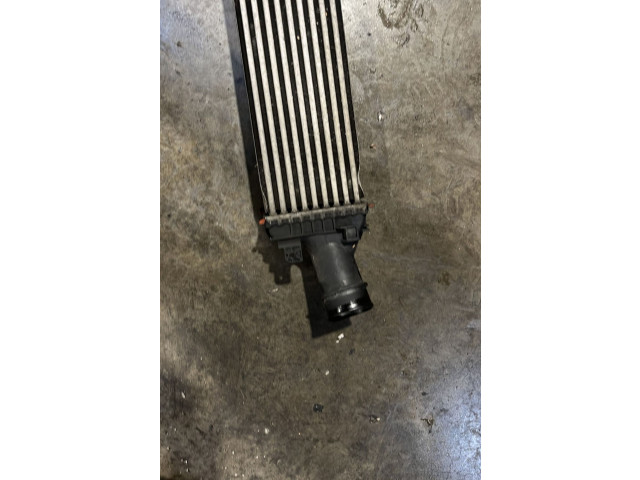 Интеркулер  8K0145805AC   Audi A5 8T 8F 