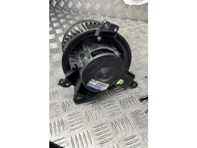 Вентилятор печки Citroen Berlingo