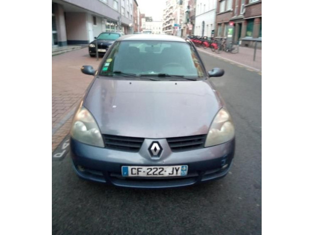 Ручка стеклоочистителей 7701051760 Renault Clio II