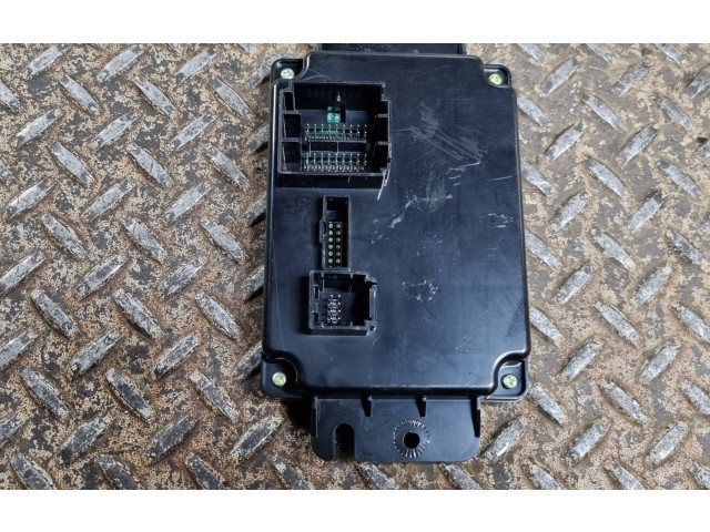 Блок управления климат-контролем 68441899AC, P68441899AC   Jeep Grand Cherokee