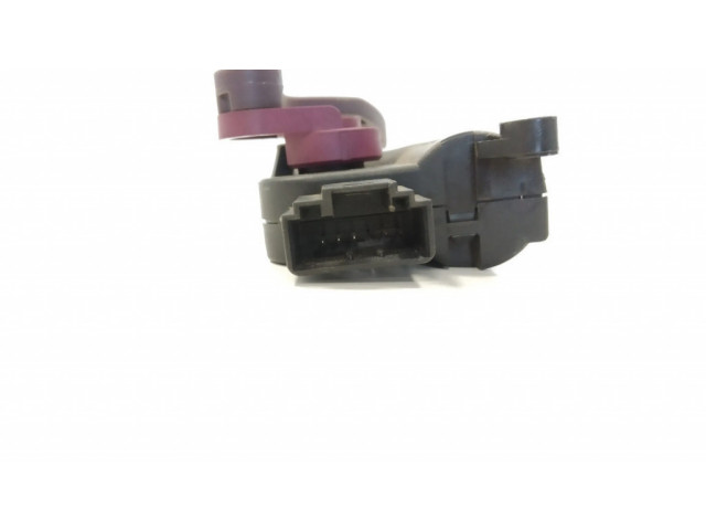 Двигатель задвижки потока воздуха