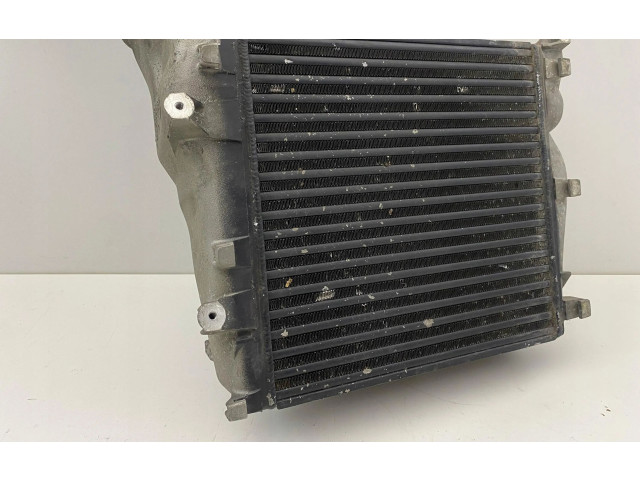 Интеркулер 7L5145804C Porsche Cayenne (9PA)