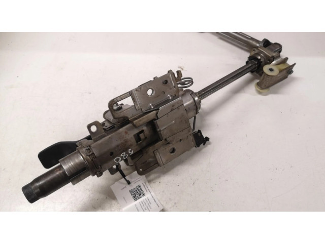 Крестовидная связь оси рулевого колеса