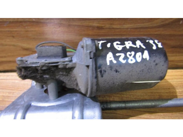 Моторчик дворников 22147090    Opel Tigra A