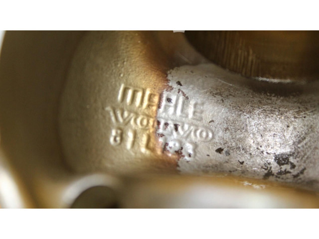 Поршень с шатуном 81L123 Volvo S60