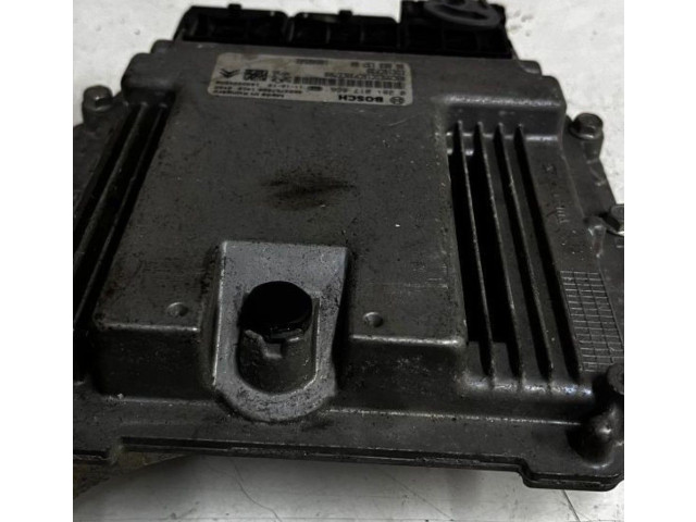 Блок управления двигателя 9663757980   Citroen C-Crosser