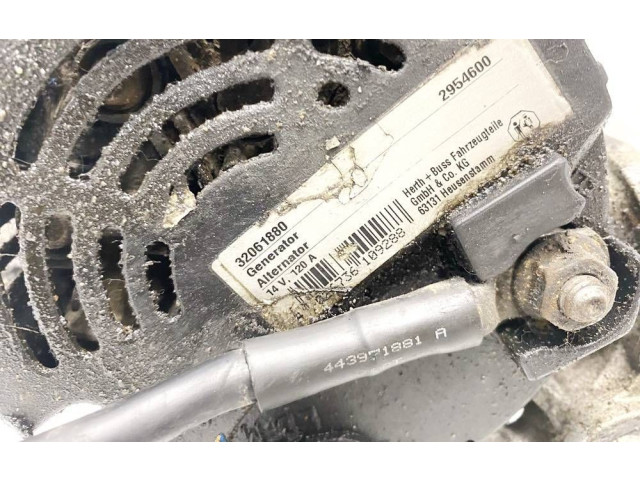 Генератор 32061880, 2954600   Audi A6 S6 C5 4B      