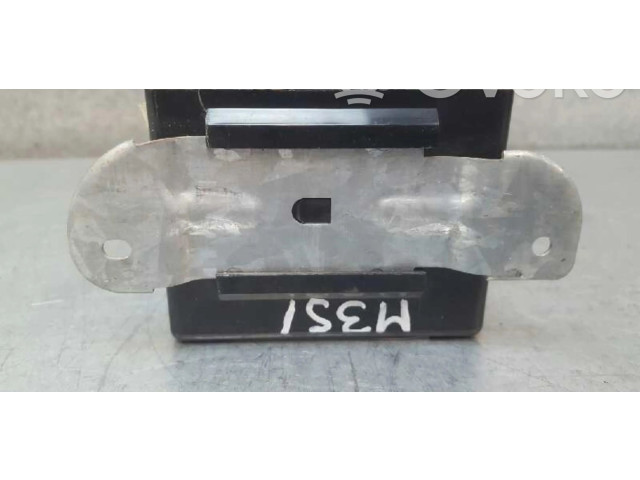 Блок управления двигателя YWC103780 Rover 200 XV