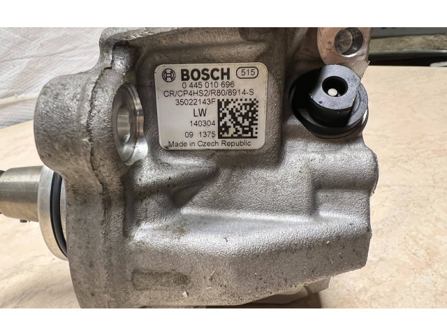 Топливный насос 0445010696, 68211262AA Jeep Grand Cherokee