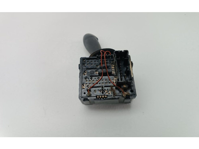 Ручка стеклоочистителей 681726046 Dacia Lodgy