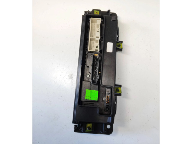 Блок управления климат-контролем 7E5907047Q   Volkswagen Transporter  Caravelle T5