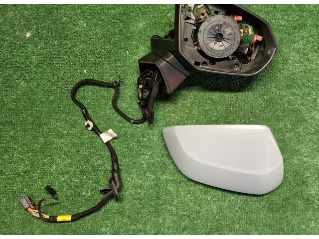 Зеркало электрическое Audi Q3 8U 2011 - 2016 года