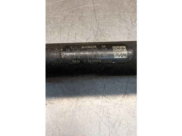 Vstřikovací lišta A6110700395 Mercedes-Benz Vito Viano W639 OM 646.982