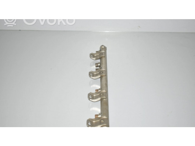 Vstřikovací lišta 7547600, 13537547600 BMW X6 E71 pro benzínový motor 4.4 E71 X6 xDrive 50i N63B44A 300kw