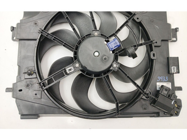 Вентилятор радиатора     214818009R, 5000991    Dacia Sandero II 