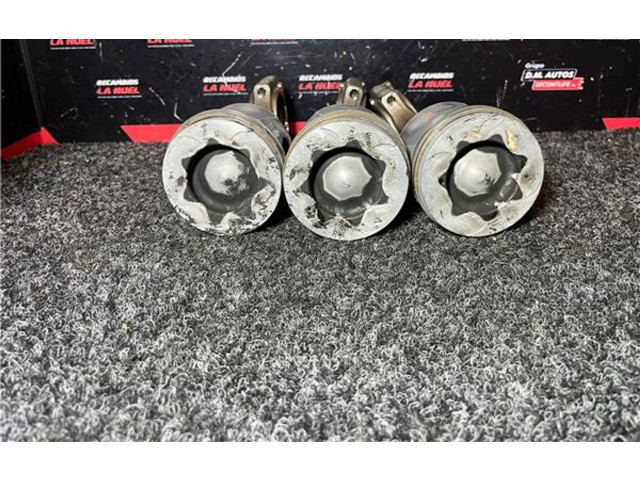 Поршень 80340 Nissan NV300