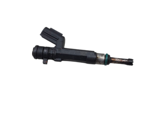 Vstřikovač 166001KT0A, 166001KT0A Nissan Juke I F15