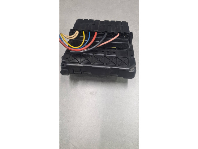 Pojistková skříňka 9636079380 Citroen Berlingo 2014