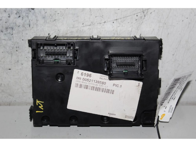 Блок предохранителей    Jeep Renegade    