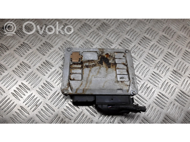 Блок управления двигателя 03D906032A   Skoda Fabia Mk1 (6Y)