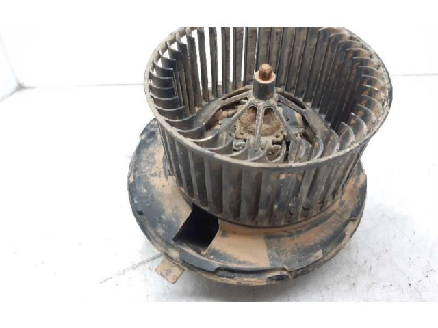 Вентилятор печки 1K1819015 Volkswagen Caddy