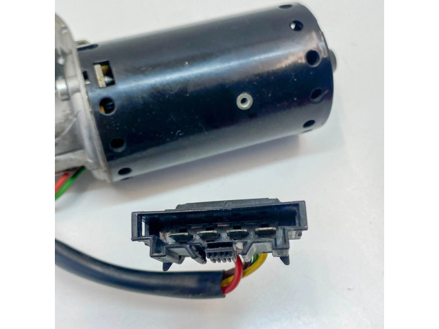 Моторчик дворников 0390241442    Mercedes-Benz SL R230