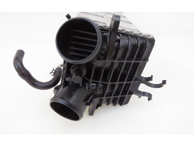 Интеркулер  A2780900514   Mercedes-Benz CLS C218 X218 