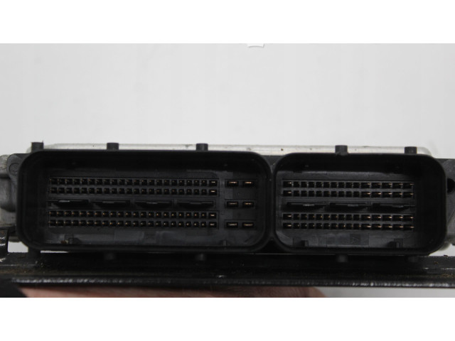 Řídící jednotka 03L906018HM, 170KM Seat Alhambra (Mk2) 2012